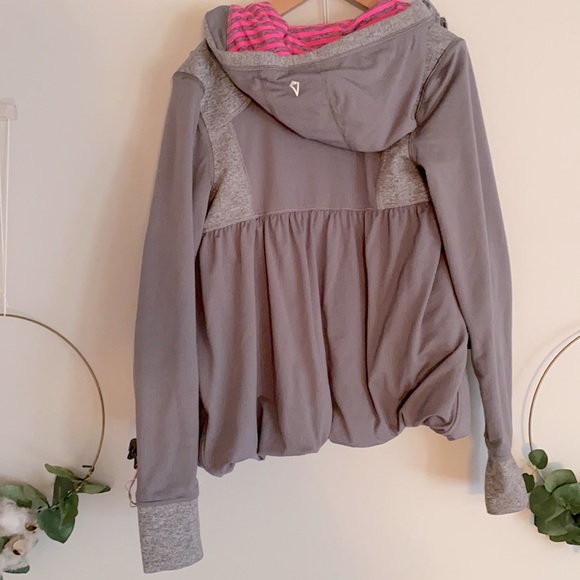 Ivivva Other - Ivivva Lululemon Live To Move Jacket Coat size 6